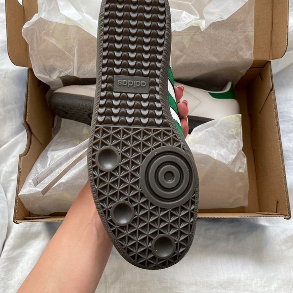 NWB Adidas Green Sambas - Picture 2 of 3